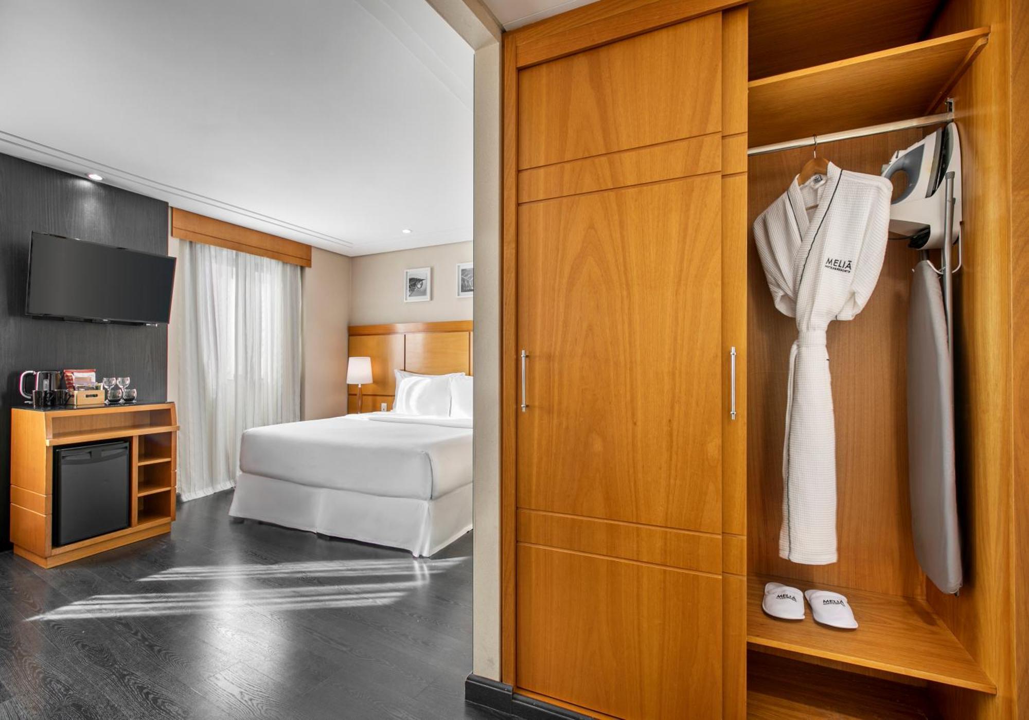 Melia Jardim Europa Hotel São Paulo Ngoại thất bức ảnh A room at the hotel